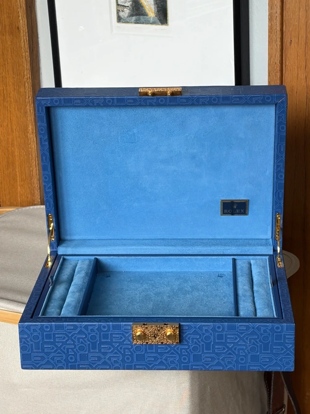 Vintage Montres Rolex S.A. Geneve Suisse Blue Jewelry/Watch Box 51.00.01